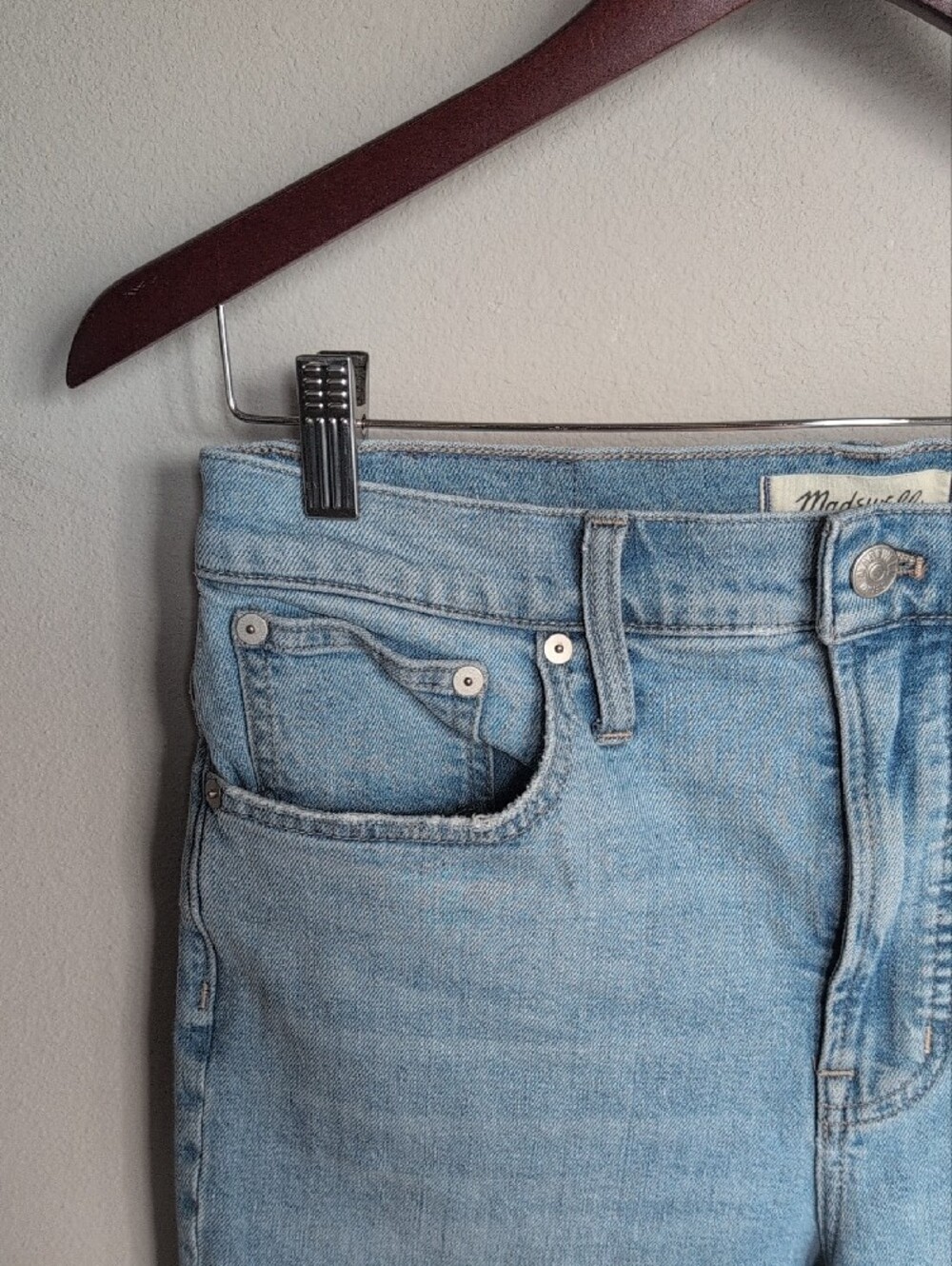 Madewell The Perfect Vintage Jean Light Blue High-Rise Straight Jeans - Picture 4 of 12